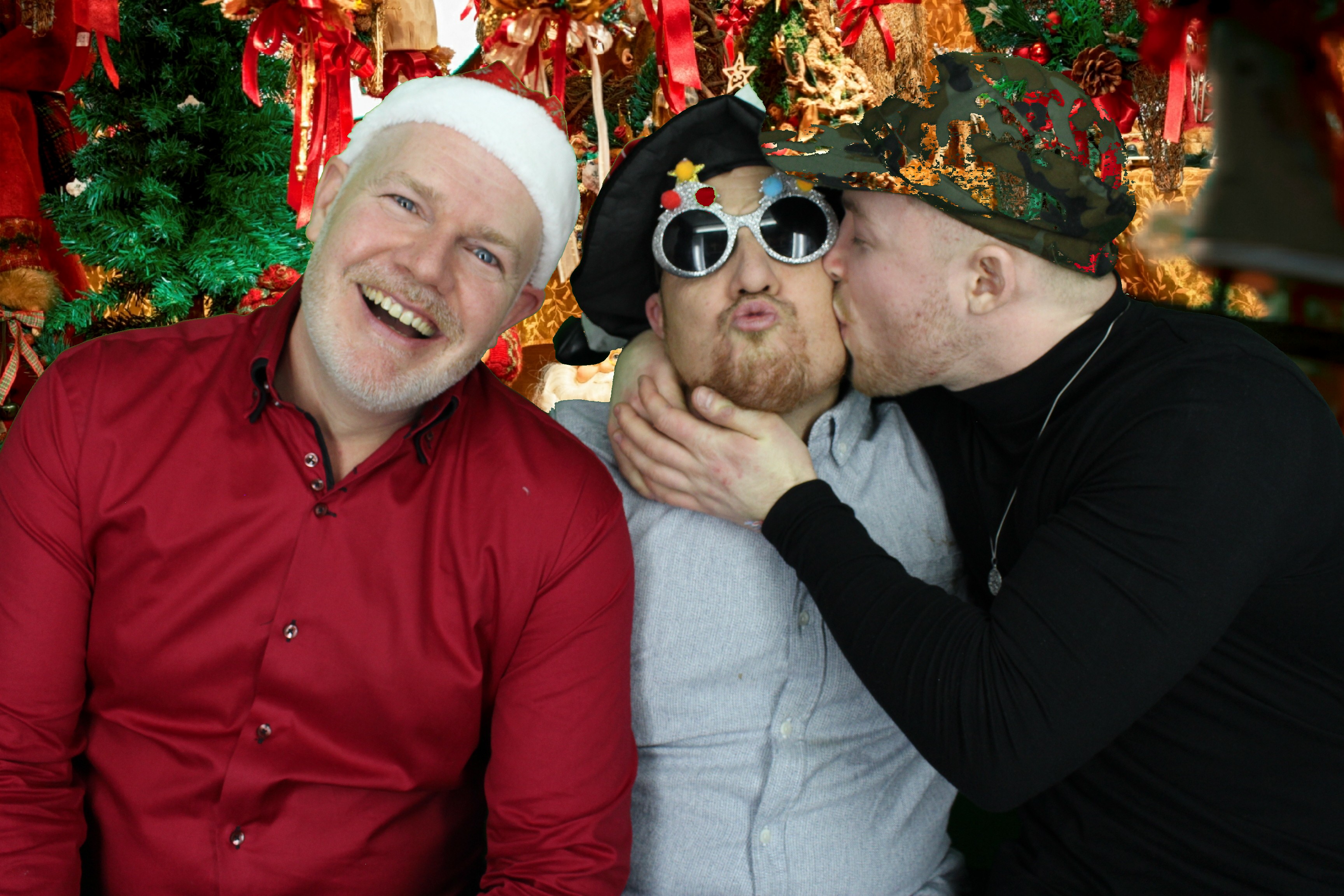 Aster Christmas Party  | View more photos from the event at gallery.myphotoboothexperience.co.uk/u/MyPhotoBoothExperienceLtd/Aster-Christmas-Party